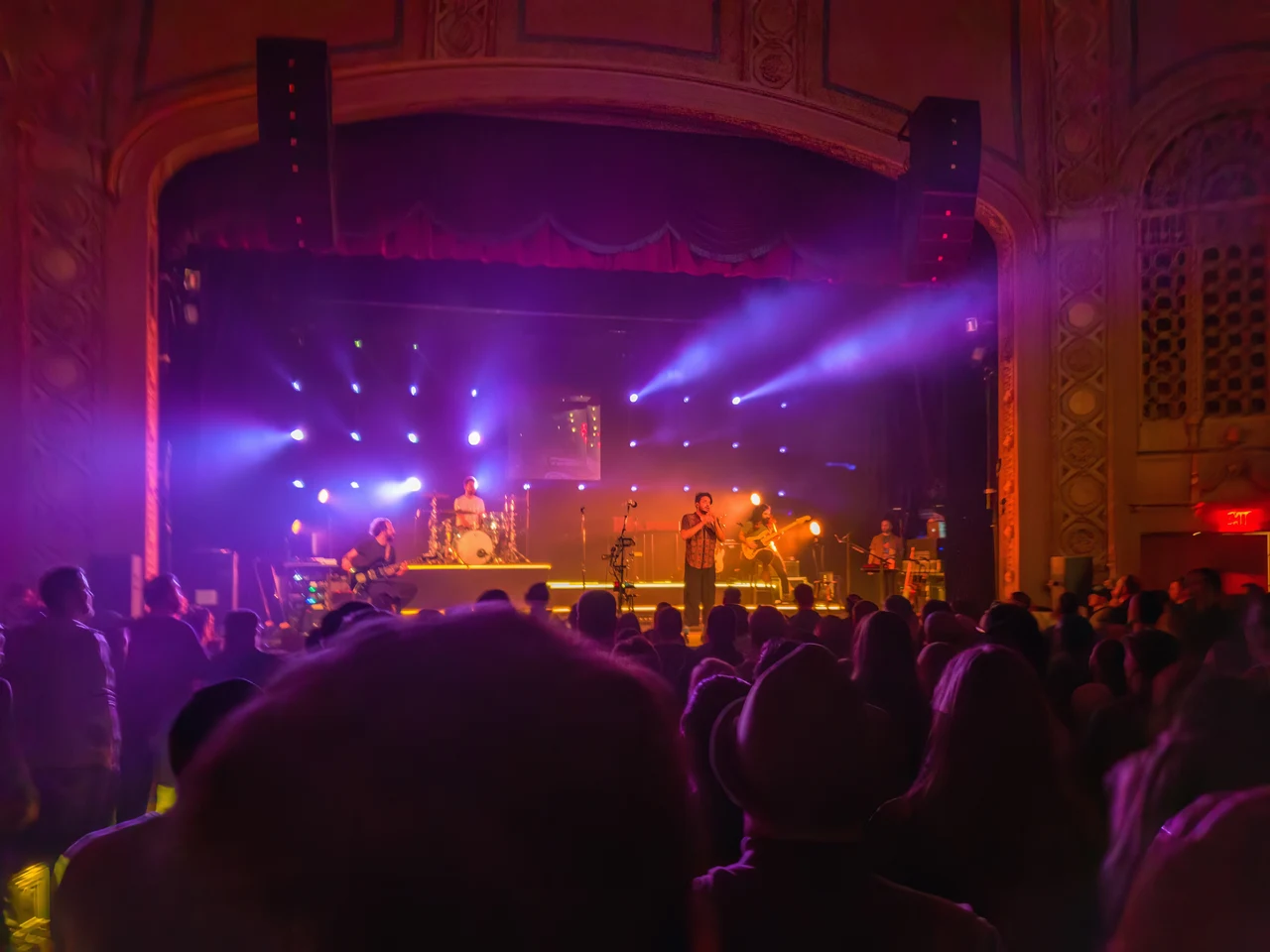 Young The Giant - 2019 — image 2