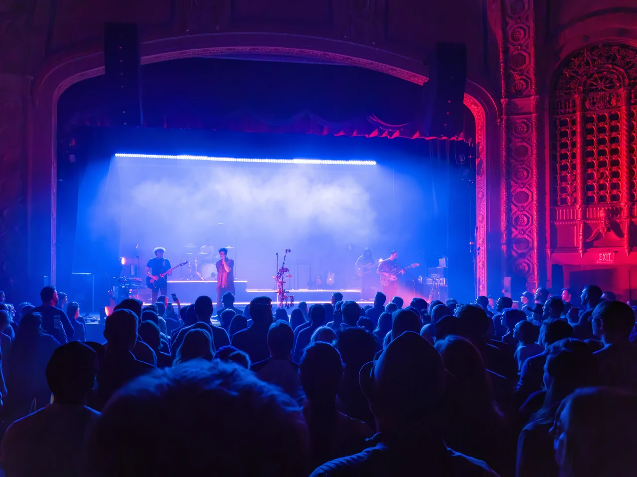 Young The Giant - 2019 — image 6