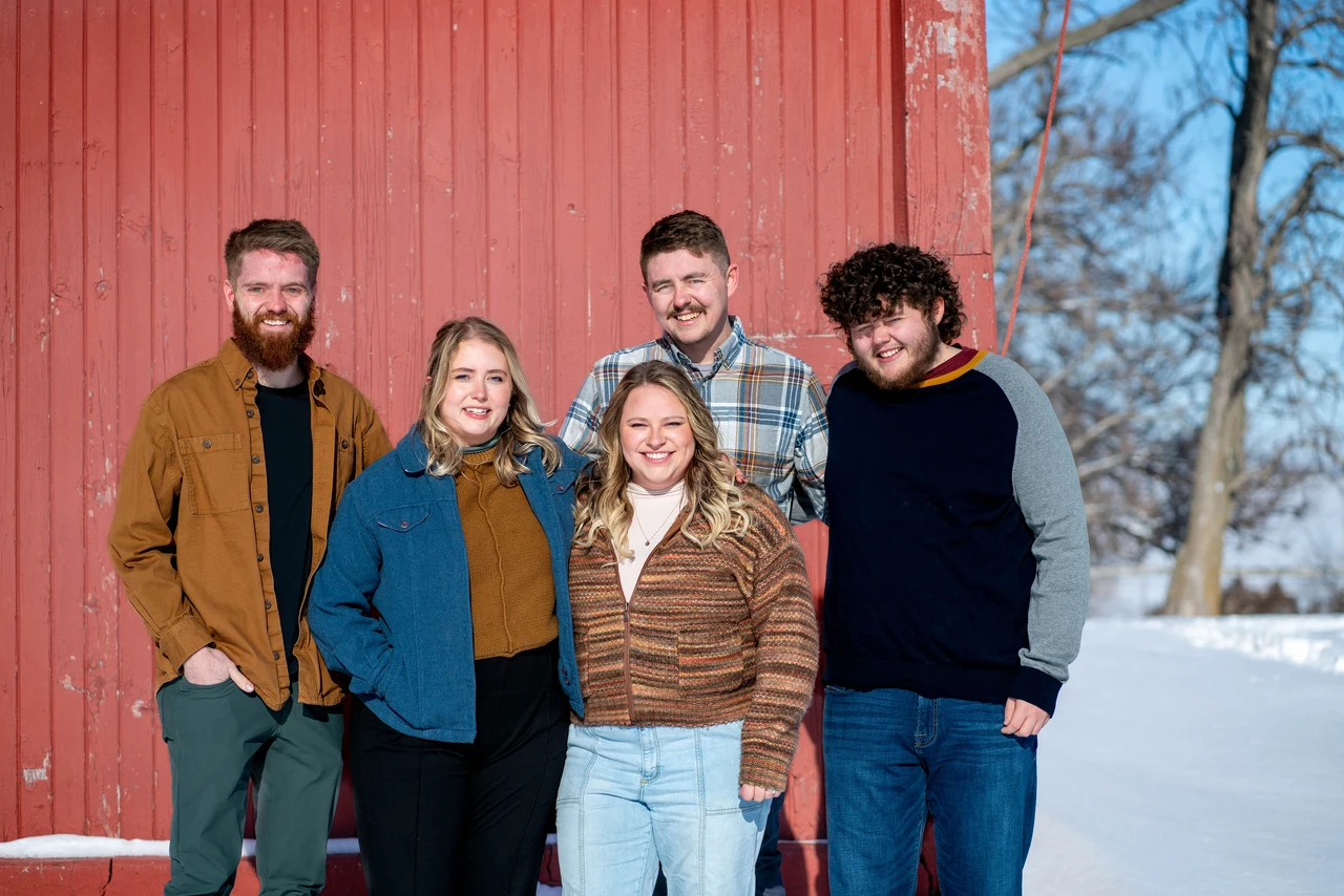 The Gundersons — image 4