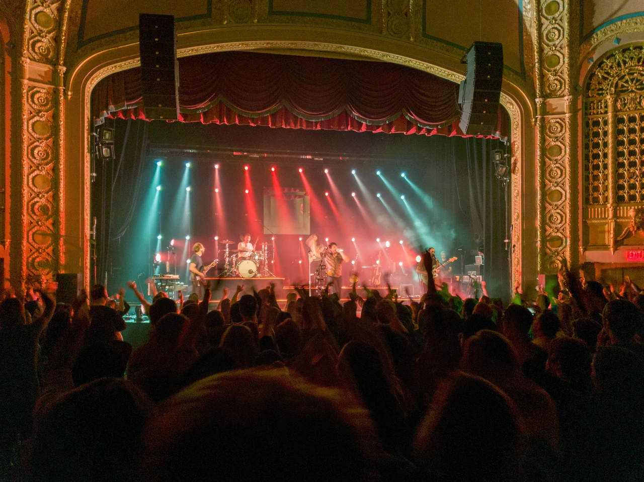 Young The Giant - 2019